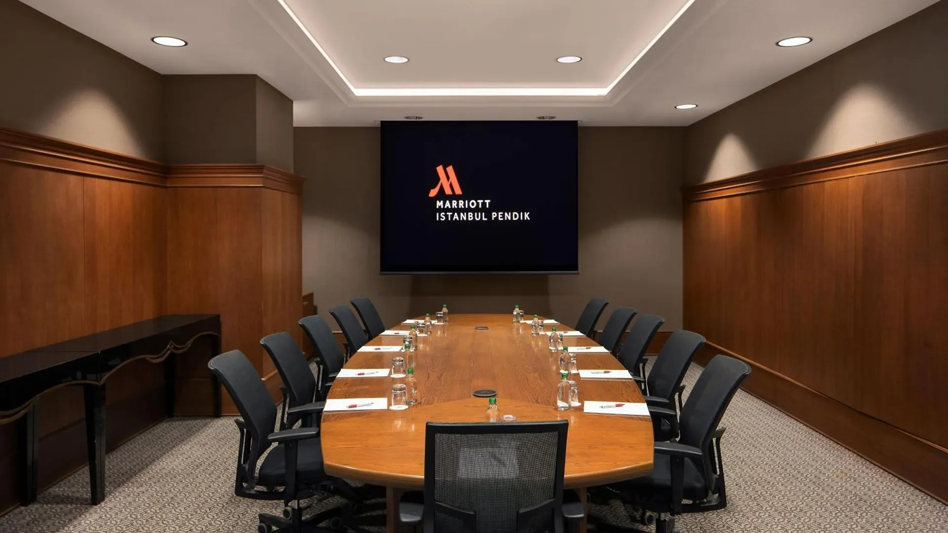 Istanbul Marriott Hotel Pendik 5*,