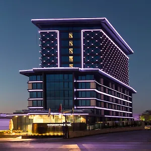 Golden Tulip Bayrampasa Стамбул