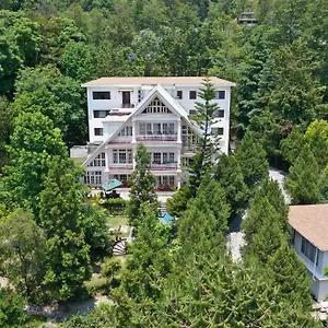 https://meraki-holistic-wellness-retreat.hotels-kathmandu.com